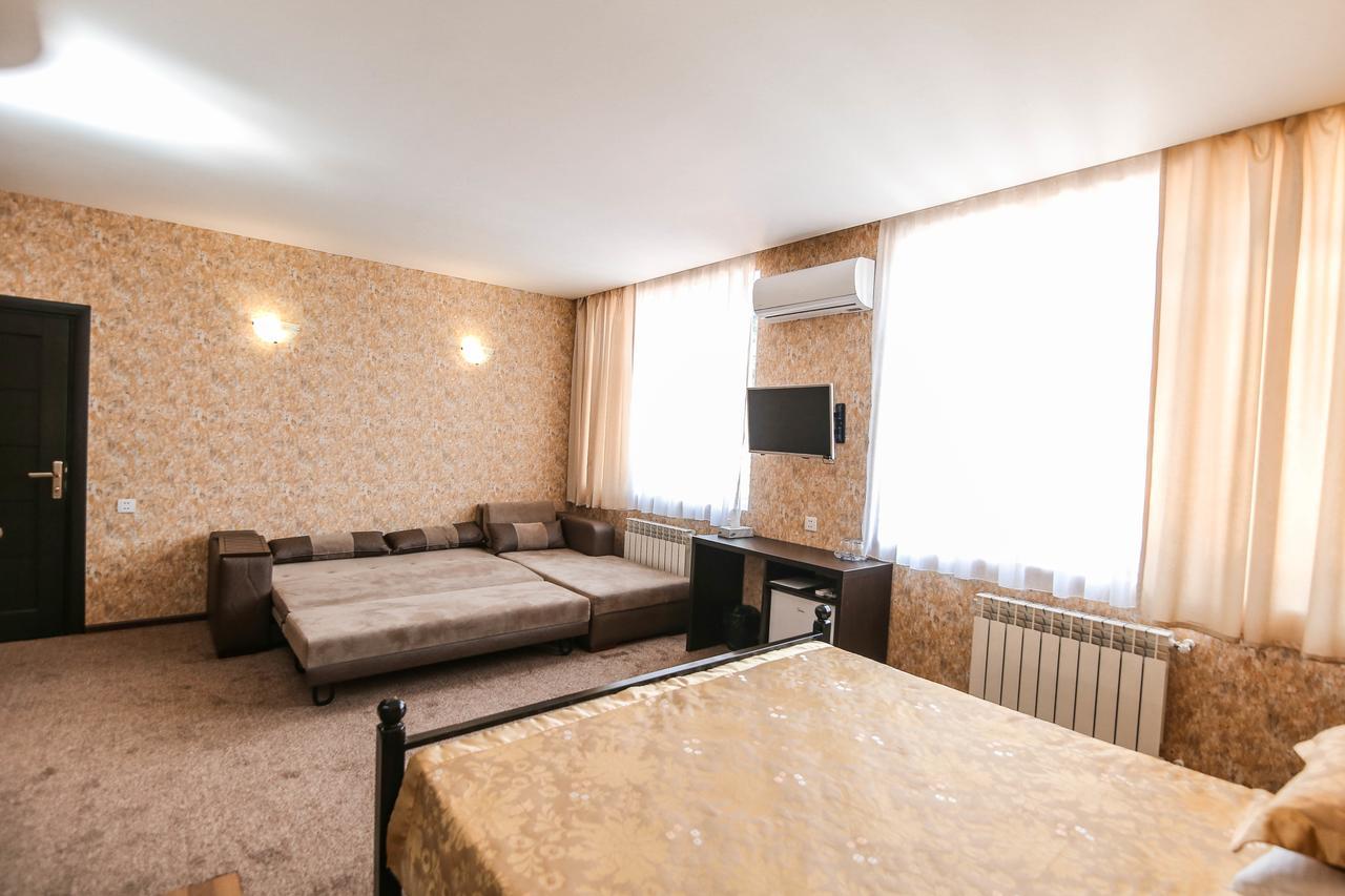 Evim Otel Zaqatala Kültér fotó