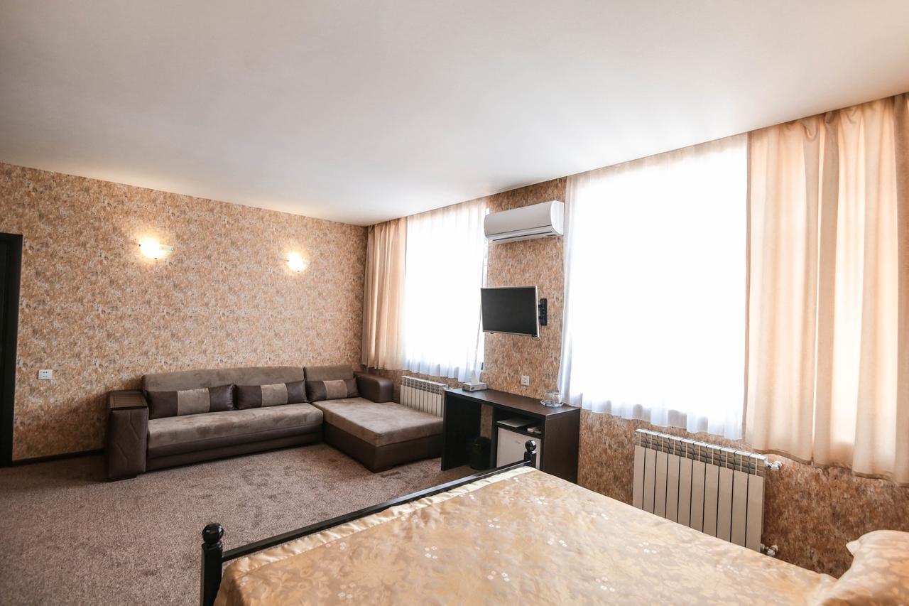 Evim Otel Zaqatala Kültér fotó